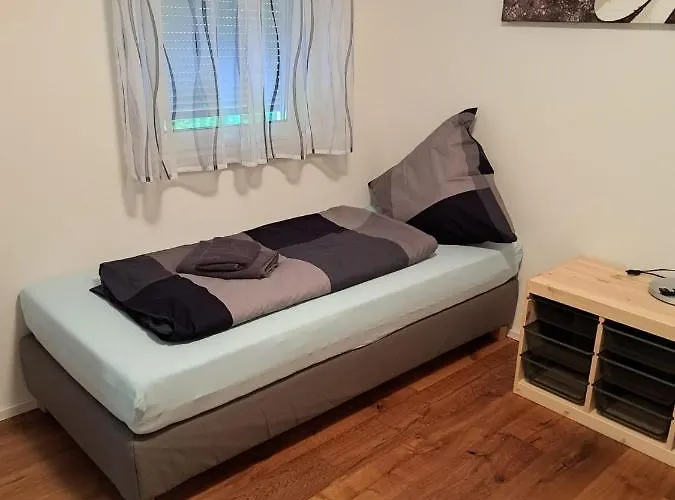 Gaestehaus Six Mit Gemeinschaftskueche Bis 6 Personen * Uttenweiler